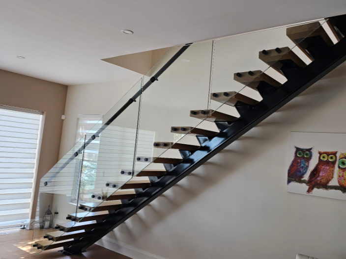 Background image for Mono Stairs